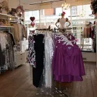 Business 3 image D.R MILNER Farmers in Preston La