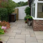 Business 11 image DENNISTOUN MOT CENTRE Mot Testing in Glasgow La