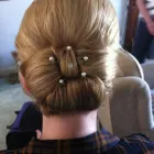 Business 4 image DIVINE HAIR BY KAREN RIDER Mobile Hairdressers in Glasgow La