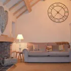 Business 4 image MOOR SOFAS Upholsterers in Chorley La