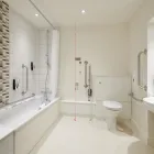 Business 5 image PREMIER INN SWINDON CENTRAL HOTEL Travel & Tourism in Swindon Wi