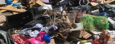 Business 6 image BERKS & BUCKS RUBBISH CLEARANCE Waste Management in Slough Be