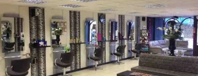 Business 8 image CHARLIE'S SALON 31 Hairdressers in Hornchurch Gr