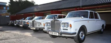 Business 4 image CHARNWOOD CAR CO.LTD Garages in Loughborough Le