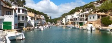 Business 11 image DONNA MEREDITH - TRAVEL COUNSELLORS Travel Agents in Banbury Ox