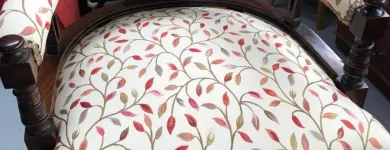 Business 39 image GORDON SMITH & SON Upholsterers in Reading Be