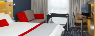 Business 29 image HOLIDAY INN EXPRESS LONDON - EPSOM DOWNS, AN IHG HOTEL Wedding Venues in Epsom Su