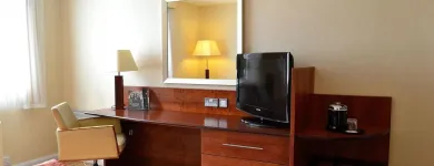 Business 32 image HOLIDAY INN NORTHAMPTON, AN IHG HOTEL Wedding Venues in Northampton No