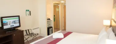 Business 26 image HOLIDAY INN SLOUGH - WINDSOR, AN IHG HOTEL Wedding Venues in Slough Be