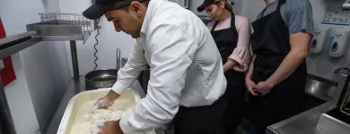 Business 14 image KFC LONDON Takeaway in Twickenham Mi