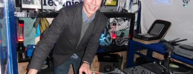 Business 11 image LEE SOUNDS DJ Party & Event Planners & Organisers in London Gr