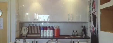 Business 4 image THE FUNKY BARNET Hairdressers in Reading Be