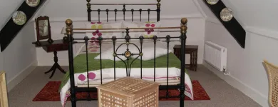 Business 3 image VIP ENDORSEMENTS Advertising Agencies in Wembley Mi