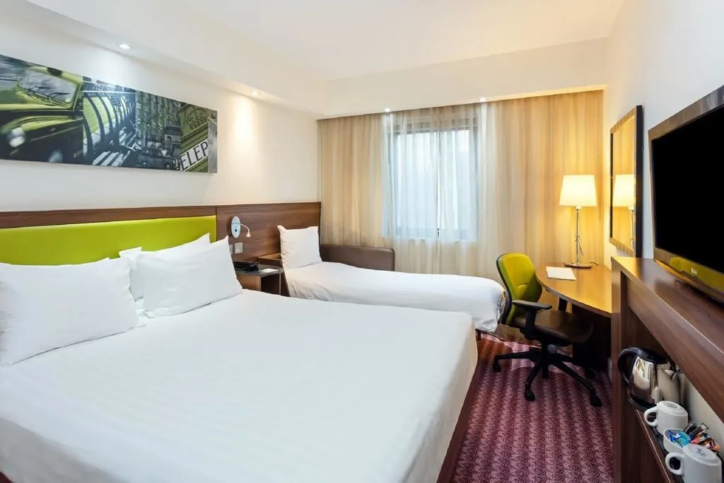 Business 6 image HAMPTON BY HILTON LONDON CROYDON