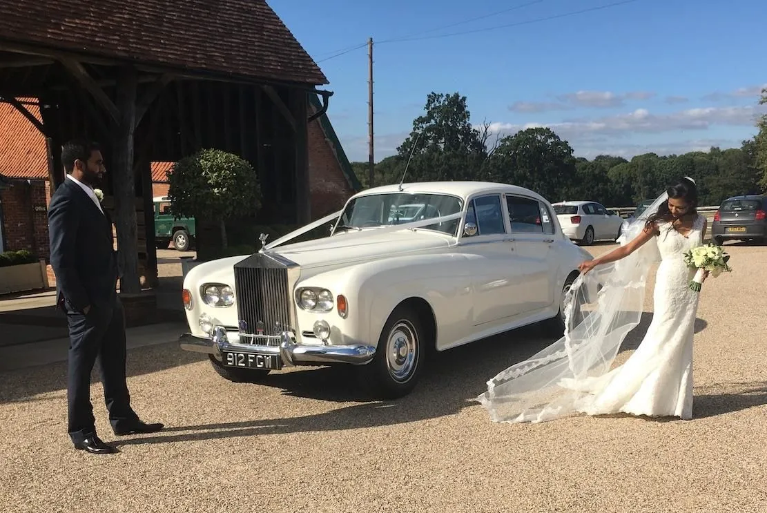 Business 2 image ELEGANCE WEDDING CARS - WEDDING CAR HIRE LONDON