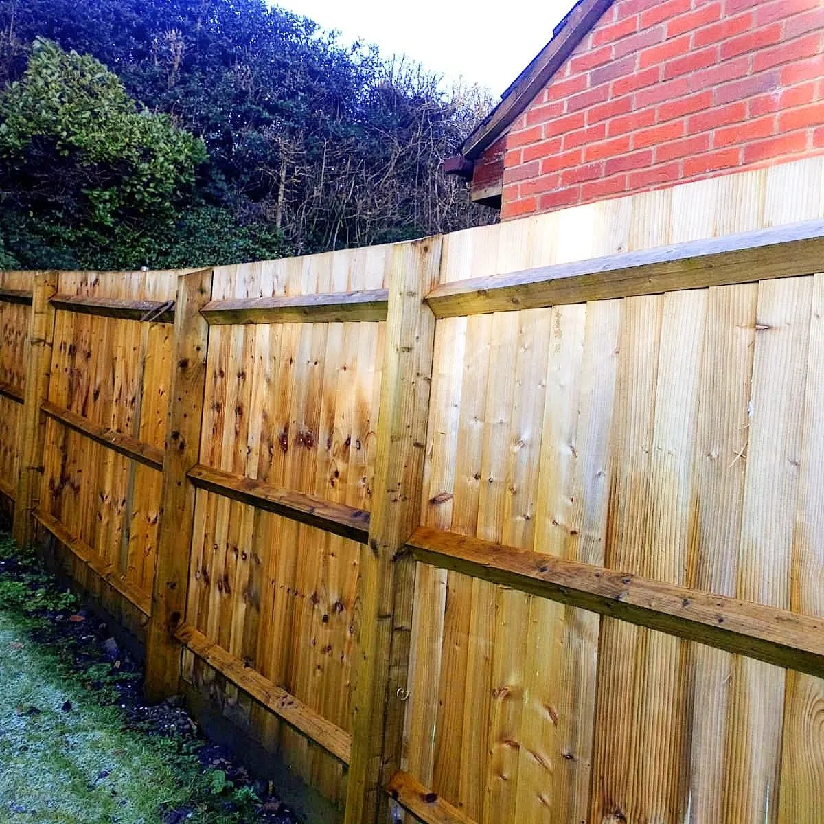 Business 2 image W.M FENCEBROS LTD