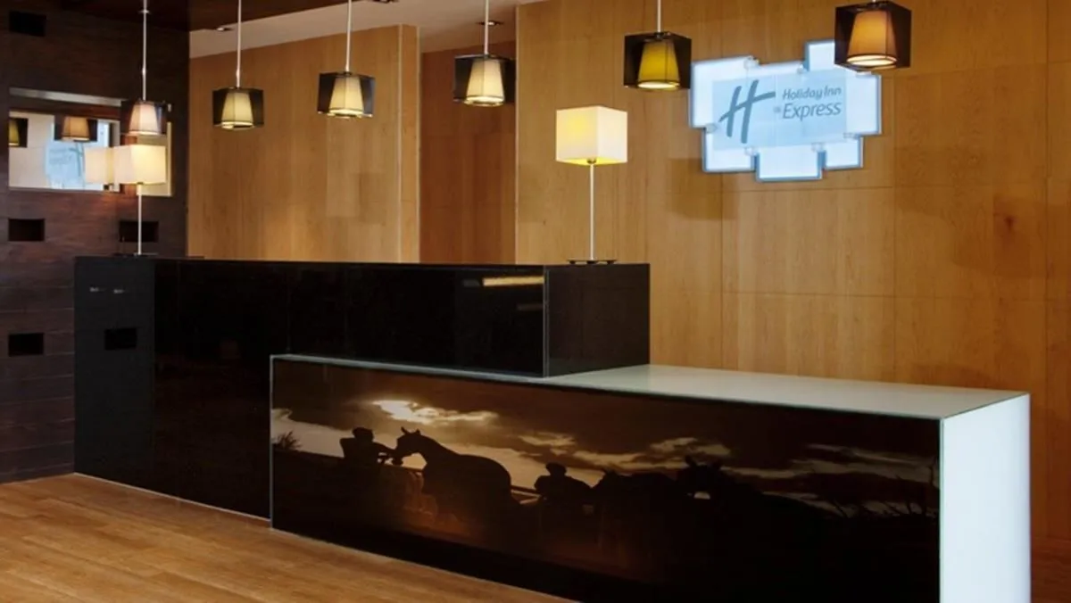 Business 82 image HOLIDAY INN EXPRESS LONDON - EPSOM DOWNS, AN IHG HOTEL