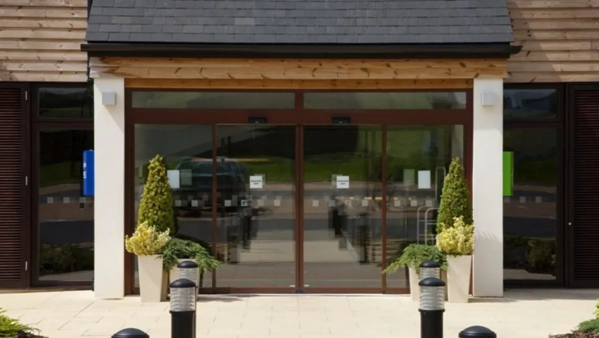 Business 78 image HOLIDAY INN EXPRESS LONDON - EPSOM DOWNS, AN IHG HOTEL