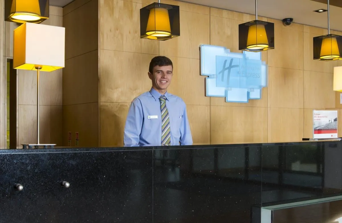Business 93 image HOLIDAY INN EXPRESS LONDON - EPSOM DOWNS, AN IHG HOTEL