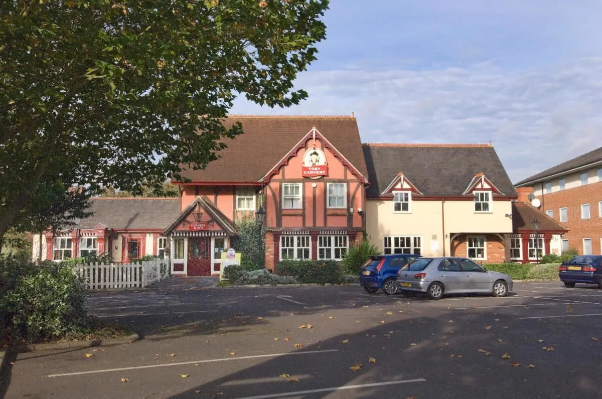 Business 6 image PREMIER INN READING (CAVERSHAM BRIDGE) HOTEL