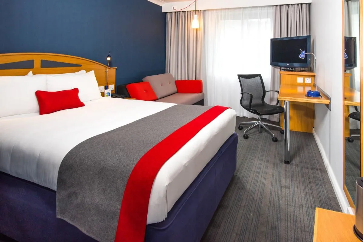 Business 15 image HOLIDAY INN EXPRESS EAST MIDLANDS AIRPORT, AN IHG HOTEL