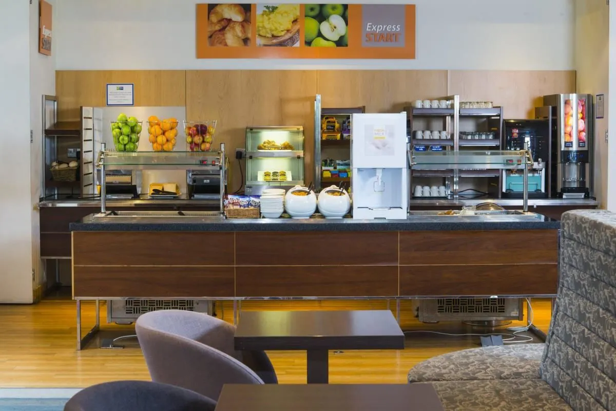Business 49 image HOLIDAY INN EXPRESS LONDON - EPSOM DOWNS, AN IHG HOTEL