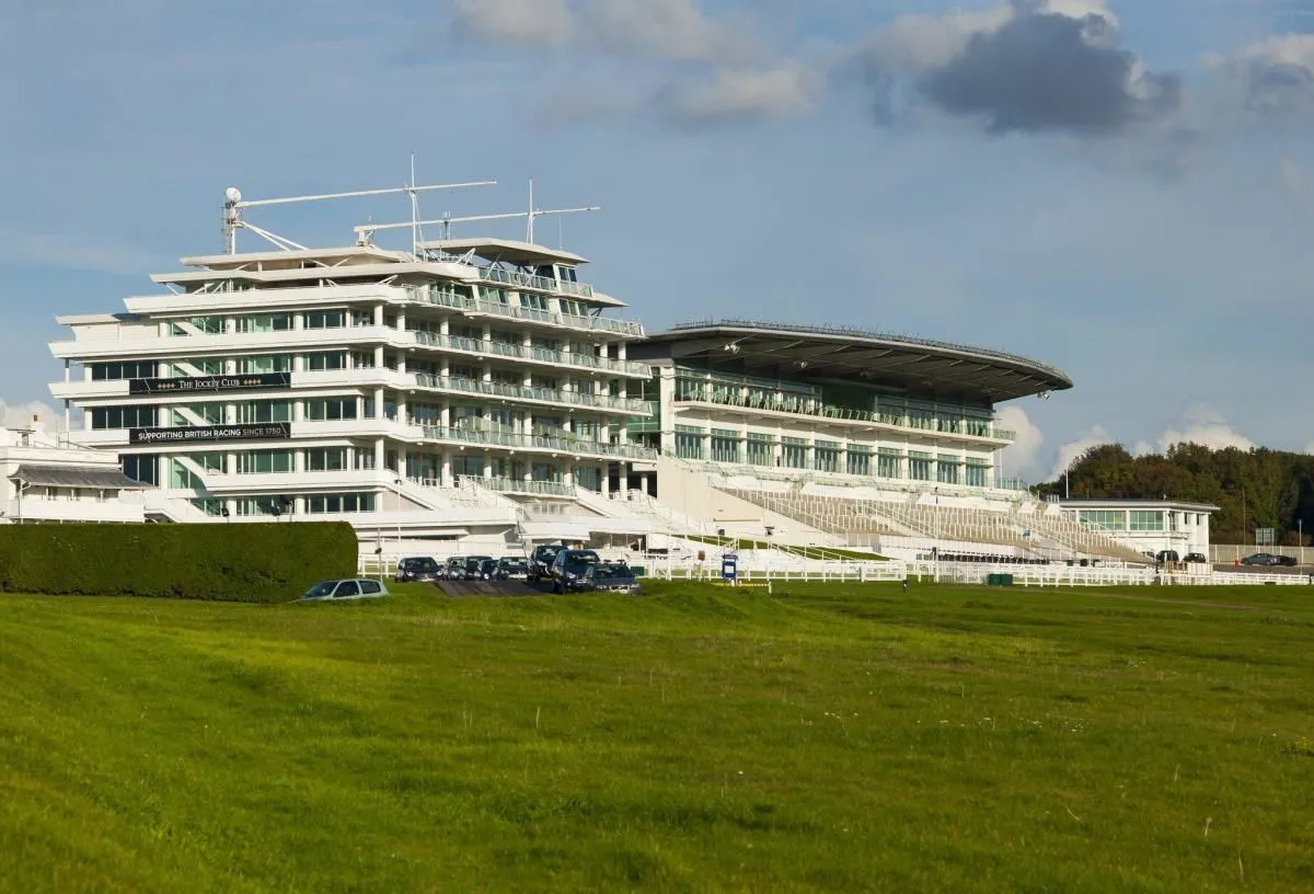Business 62 image HOLIDAY INN EXPRESS LONDON - EPSOM DOWNS, AN IHG HOTEL