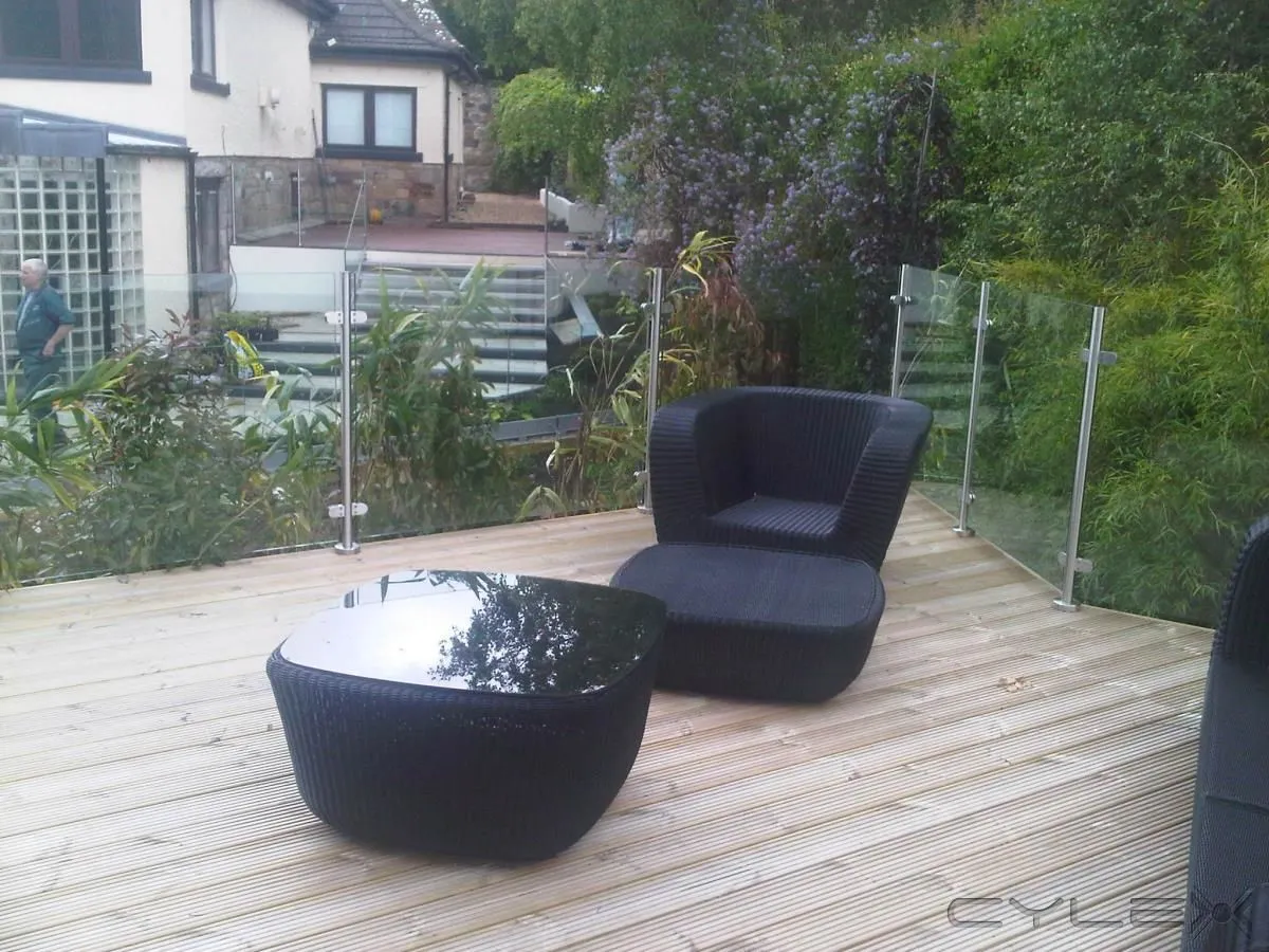 Business 3 image CAPITAL GLAZING LTD