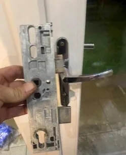 Business 3 image LOCKS OFF & NO BROKEN BARRELS