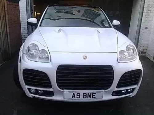 Business 3 image RAZOR CAR BODYWORK