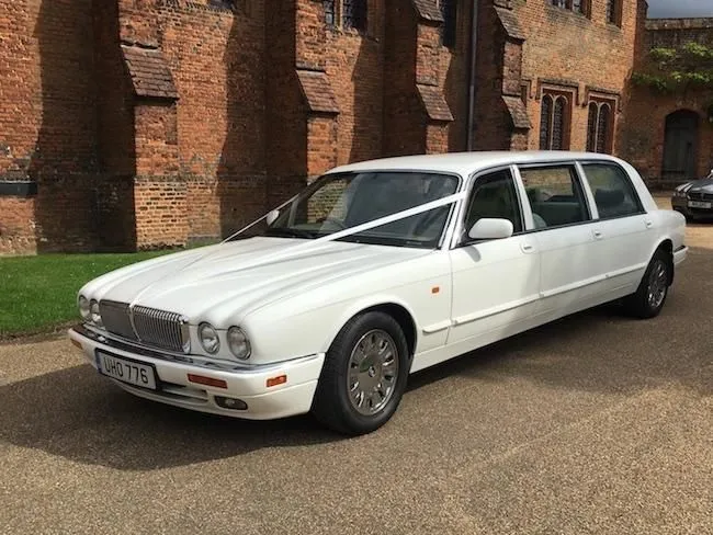 Business 7 image ELEGANCE WEDDING CARS - WEDDING CAR HIRE LONDON