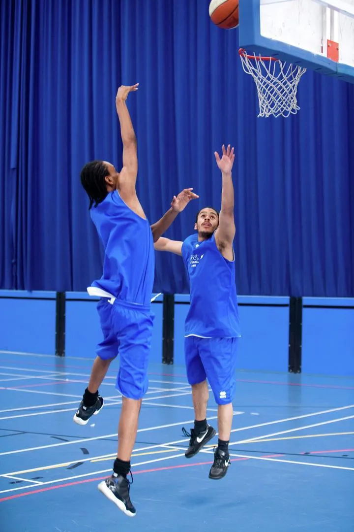 Business 10 image HUCCLECOTE RUGBY FOOTBALL CLUB