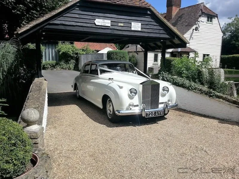 Business 12 image ELEGANCE WEDDING CARS - WEDDING CAR HIRE LONDON