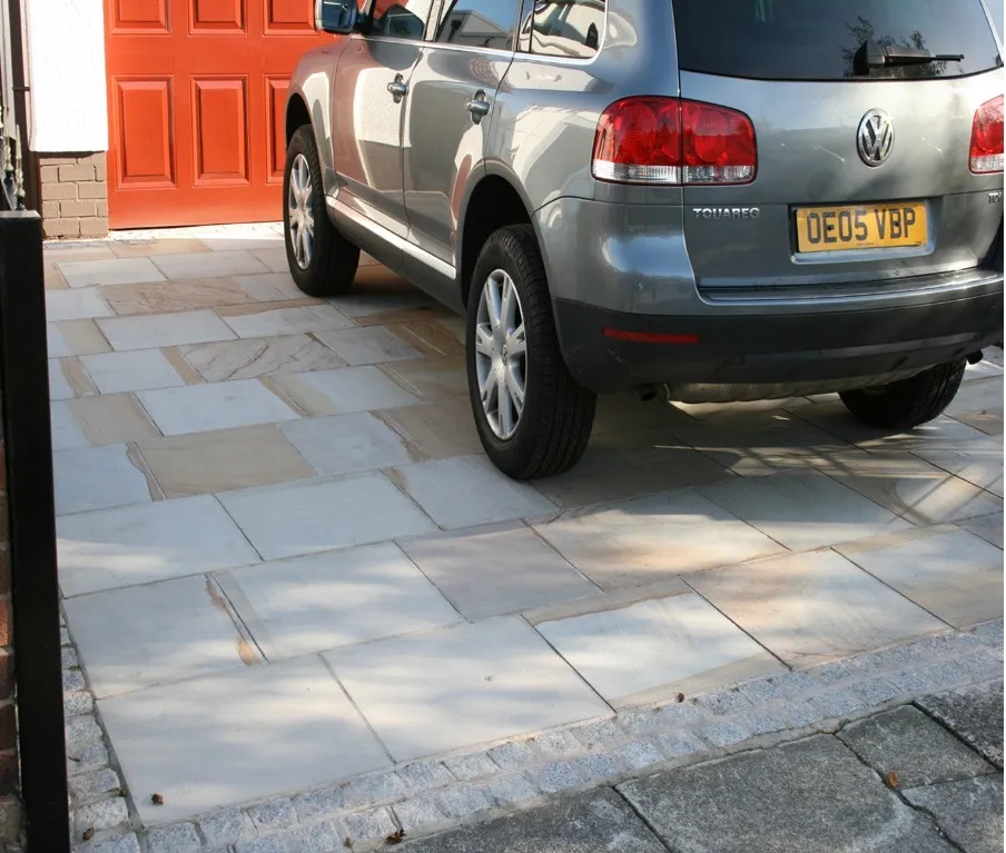 Business 14 image ACER GARDENS