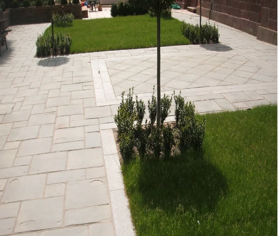 Business 8 image ACER GARDENS