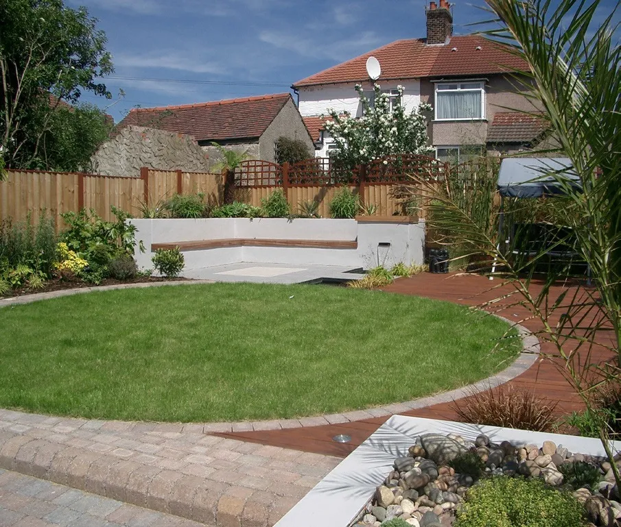 Business 16 image ACER GARDENS